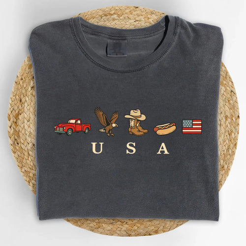 Celebrate Independence Day in Style with the ChicCotton USA Icons Graphic T-Shirt - Vintage Comfort for Every Occasion!